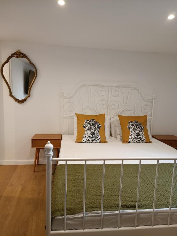 M&R Apartments I โคเปร์ ภายนอก รูปภาพ