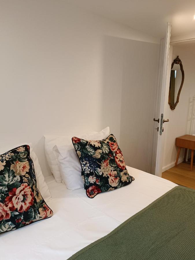 M&R Apartments I โคเปร์ ภายนอก รูปภาพ