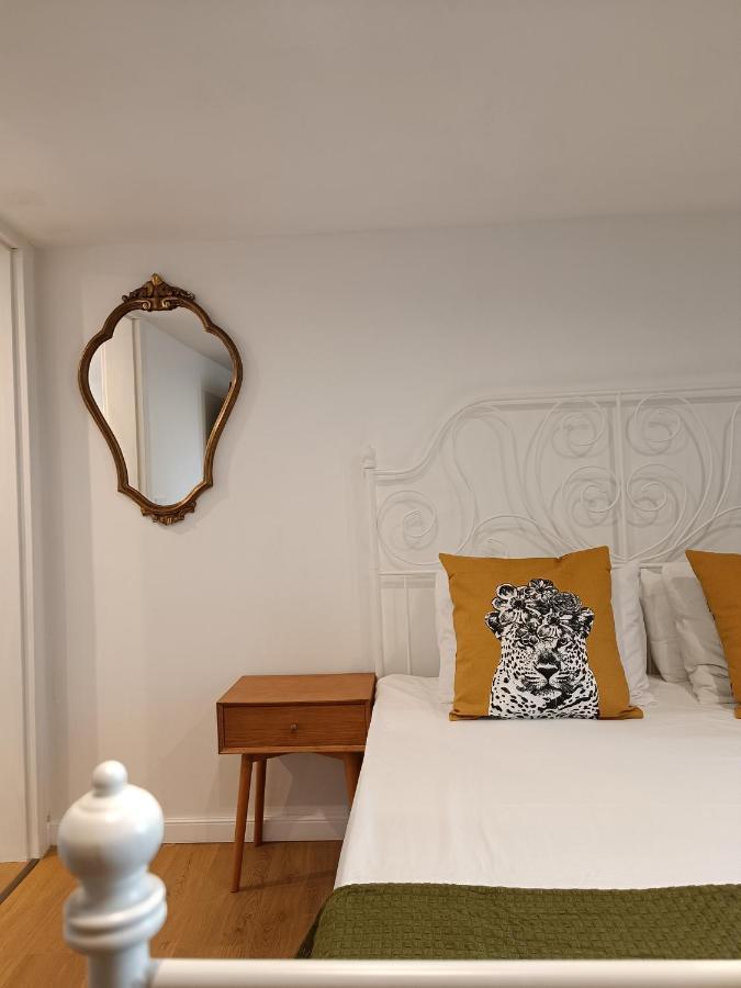 M&R Apartments I โคเปร์ ภายนอก รูปภาพ