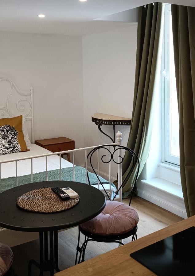 M&R Apartments I โคเปร์ ภายนอก รูปภาพ